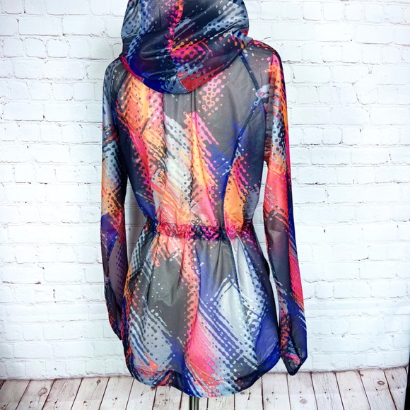 🚫SOLD! •🏃‍♀️NWOT |•ATHLETA•| Lava Hype Run Multicolor Jacket 🏃‍♀️ - Picture 4 of 16